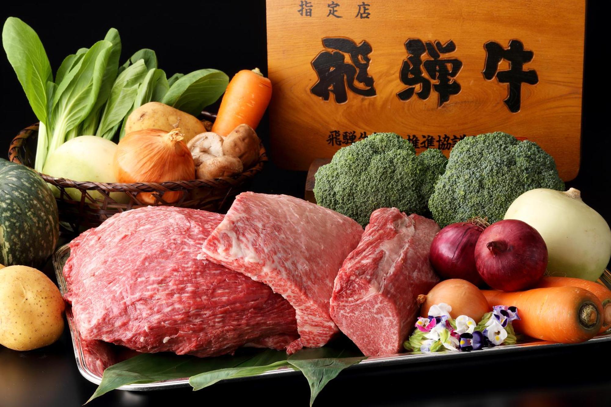 Miyako Hotel Gifu Nagaragawa Exteriör bild Kobe beef