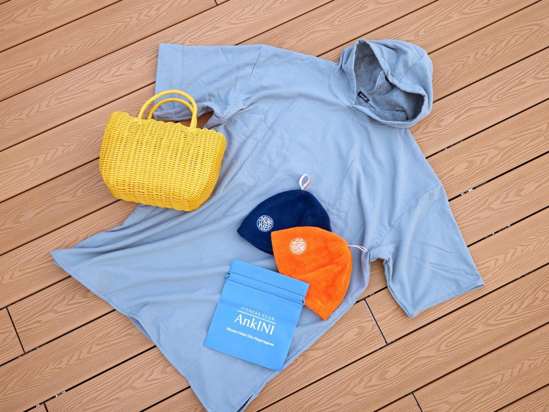 Miyako Hotel Gifu Nagaragawa Exteriör bild A blue sun shirt