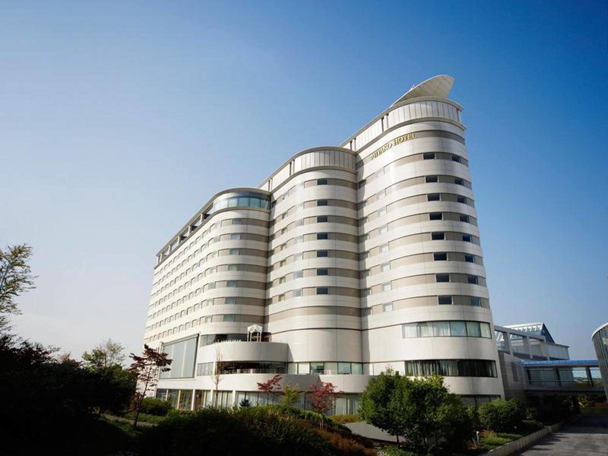 Miyako Hotel Gifu Nagaragawa Exteriör bild The University Hospital of South Manchester